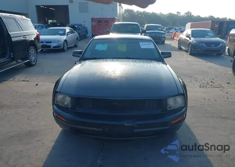 2008 Ford Mustang V6 Deluxe/V6 Premium from USA, damaged, VIN 1ZVHT80N385112078
